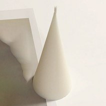 F5NATURE 크리스마스캔들 오브제 원뿔캔들 시트러스버베나, 그린