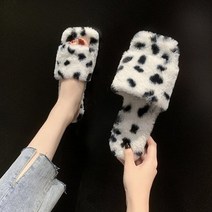 여성용 감각적인 컬러 스퀘어 털 겨울 실내화 뮬 슬리퍼 PRDS176