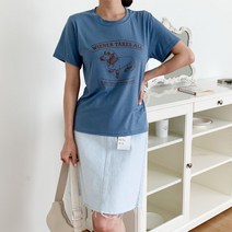 시크블랙 여성용 우단리 라운드넥 닥스훈트 반팔 티셔츠 T9864K25