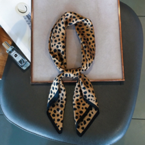호피 레오파드 실크 감촉 부드러운 스카프