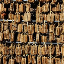초록사랑 100%국산콩으로 만든 하동 전통재래메주, 1개, 1덩이 (약1.5키로 내외) + 숯+붉은고추