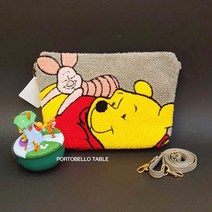 디즈니 곰돌이 푸 캐릭터 뽀글이 크로스백 파우치