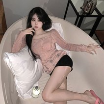 여성용 가을 겨울 찢어진 스웨터 유휴 스타일 핑크 핫 걸 할로우 디자인 센스 틈새 오프 숄더 긴 소매 탑