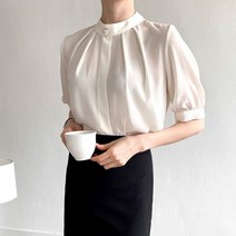 브리스살롱 로맨틱 럭셔리무드 오피스룩 진주장식 여름 블라우스