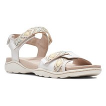 Clarks 여성용 아만다 스프린트 플랫 샌들 코랄 스웨이드