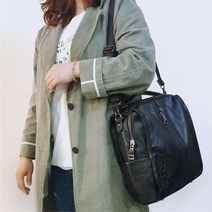 광택 가죽 느낌 투웨이 연출 여성 백팩 백팩쇼핑몰 40대여자백팩