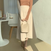 러블리아미에 / 아미에 / 스웨이드 A라인 롱 플레어 스커트