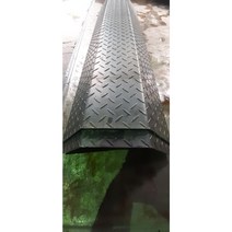 체크판 철판 절곡 3.2T 200X300X200(mm) (기장 900mm), 체크판3.2T