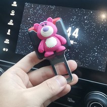 안녕만물상 귀여운 안전 플러그인 잠금 장치 bayonet 확장 해결사 커넥터 슬라이드 자동차 헤드 잠금 버클, 하나, 딸기 곰 (싱글 팩)