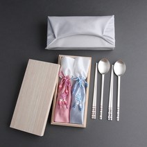 복띠 칠보 은수저 99% 2벌 부부 커플 혼수 예단 신혼 명품 은수저세트 은혼식 부모님 생신 선물, 청색보자기