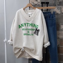 상상그이상 여성용 국내제작 부클와펜 브이넥 맨투맨 고급원단 유니크한 디자인 롱기장 기모안감 루즈핏 늘어짐없는 뽀글이 패치 포인트 가성비 좋은 가볍고 따뜻한 레깅스코디 데일리템
