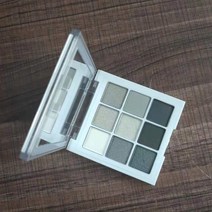 D2TA 9 색 블랙 아이섀도 팔레트 쿨 톤 쉬머 글리터 아이섀도우 스모키 샤이니 아이섀도우 얼티밋 메이크업 팔레트