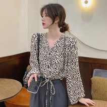 빅사이즈쉬폰블라우스 빈티지티셔츠 여성 디자인감각 호피 브이넥 와이드 루즈핏 숏 상의 뚱뚱한 뱃살가리기 2266335096