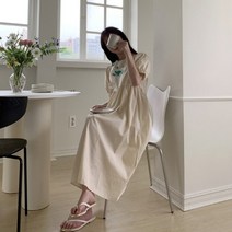 여자 봄 여름 자수 퍼프소매 플레어 롱 원피스