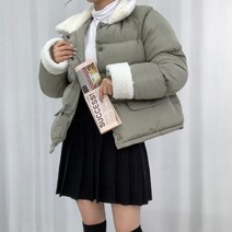 [귀욤뽀짝] 뽀뽀 양털 카라 숏패딩