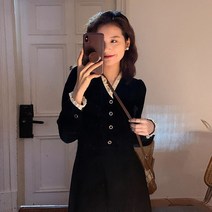 편한 롱 원피스 발목까지 오는 뚱뚱한 mm175 높이의 맥시 스커트가 있는 가을과 의 블랙 브이넥 골드 벨벳 드레스