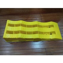전동휠체어 노인전동차 침대형 거상형 휠체어대여 주차 장치 램프 타이어 미끄럼 방지 패드, 2개 노란색