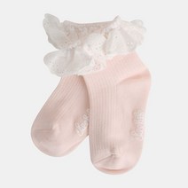 치크 [쇼핑점] *치크* 22년 봄 신상이 펑펑~북유럽 코디상품전!!! 원피스/상하복/티셔츠/바지/점퍼/조끼/전상품 세일전!! [여아 레이스 양말]