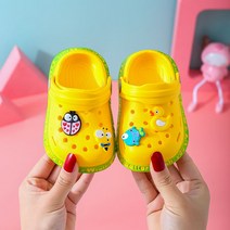 클로그 젤리슈즈 물놀이 유아동 돌아기샌들 삑삑이신발 신생아 여름 여자 걸음마 방수 슬리퍼