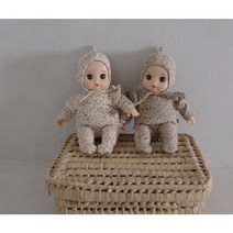 플로랄 콩콩이 인형옷 peekaboo 피카부베이비, 크림