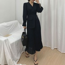 떳다그녀 나이로 플리츠 롱 원피스