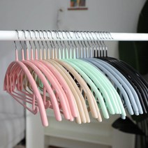 논슬립 어깨뿔 미끄럼 방지 니트 셔츠 자켓 맨투맨 옷걸이 5P, 논슬립옷걸이 - 크림 5P