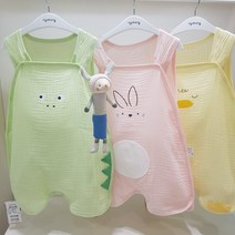 아가방 23 여름 베이비페어! 보들보들 거즈면 유아 수면조끼! 잠옷 찾고 있었는데 너무 이뻐서 놀랬잖아 수면조끼! 실내복처럼 놀이복처럼 아주 좋네 얇은 이불같아 수면조끼