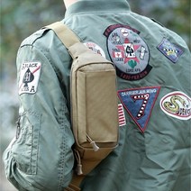 원더씨 심플 베이직 밀리터리 힙색 슬링백 소지품가방 보조가방