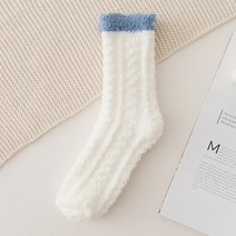 포근하고 부드러워 편안한 잠자리 수면 양말 그린