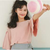 어깨셔링블라우스 오픈숄더 날개 어깨트임 핫핑크 티셔츠
