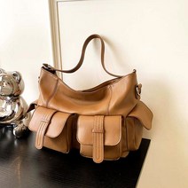 투포켓베루 숄더백 어깨 크로스 여성가방 패션 모임룩 백토트백 가방 디자인토트백 밀짚토트백