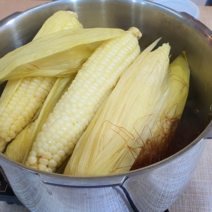 초쫀득 삶은 찰옥수수 국산 냉동옥수수 특품 상품 안심 옥수수, 10팩(20개), 상품 미백찰