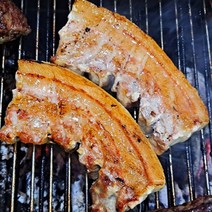 두께 통삼겹살 2kg 칠레산 수입산 통바베큐 에어프라이어 수육용 스테이크, 1.5cm