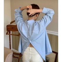 MIMILALA뒷단추 포인트 박스 셔츠 블라우스 오버핏 남방뒷단추 포인트 박스 셔츠 블라우스 오버핏 남방