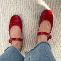 오노마 오노마 ONM 유니크 여성화 에나멜 플랫 슈즈 똑딱이 스트랩 단화 (9205598)