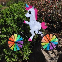 자전거타는흰색말 바람개비 잔디밭 야외활동 꾸미기 전원주택마당조경 왕