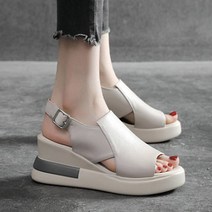 베리슈 베리슈 여성 6.5cm 발편한 여름 통굽 키높이 웨지힐 (8629396)