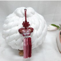 실타래 이불타래실 장수실타래 실타래완제품 (19cm) 1개+미니나비자수 노리개 (1개), 실타래장식품 19cm (올화이트)+미니나비자수3봉노리개