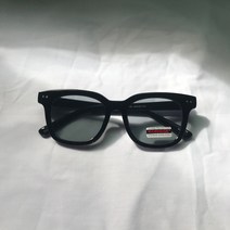 IDEMLOOKS 의리여행 필수 아이템 이동휘 스타일 틴트 선글라스 색안경