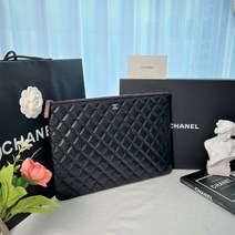 샤넬 [명품]재고 클래식 클러치 캐비어 라지 블랙 은장 A82552 8511314100763293