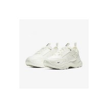 나이키 국내 정품 DD9682-100 써밋화이트 TC7900