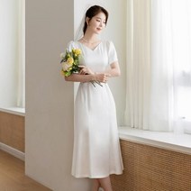 시크라인 브이넥 세미 머메이드 실키 원피스