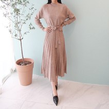 모조로브 / 하객룩 루즈핏 니트 플리츠원피스 2COL