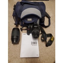 니콘 D90 13.4액세서리가 장착된 뛰어난 상태의 MP 디지털 카메라