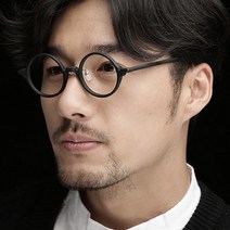 모니카안경 클래식 원형 뿔안경테 각진 코브리지
