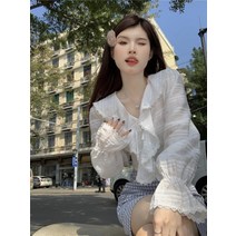 브이넥 크롭 숏 프릴 러플 블라우스 슬림 레이스 하늘하늘 벌룬 샤랄라 보세 수입 SY