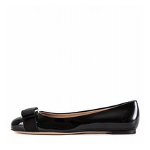 페라가모 22FW 여성 플랫슈즈 (VARINA NERO 0574556)