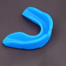 마우스피스 주짓수 복싱 MMA 치아보호 1Pcs 스포츠 치아 보호기 실리콘 교정기 코요코 복싱 마우스 가드 산, 12 Sky blue no Box