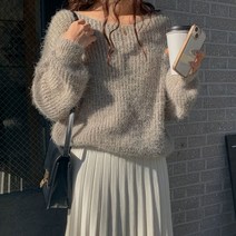 디오트 이프로 입술넥 루즈핏 퍼 니트