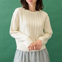 내추럴가든 꽈배기 케이블 라운드 니트